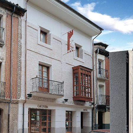 Hotel Isabel برايفايسكا المظهر الخارجي الصورة